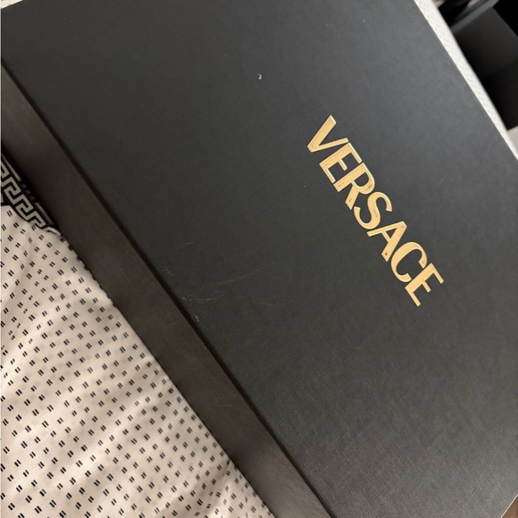 Versace Women's Cream and Pink Patterned Sneakers - Picture 8 of 10